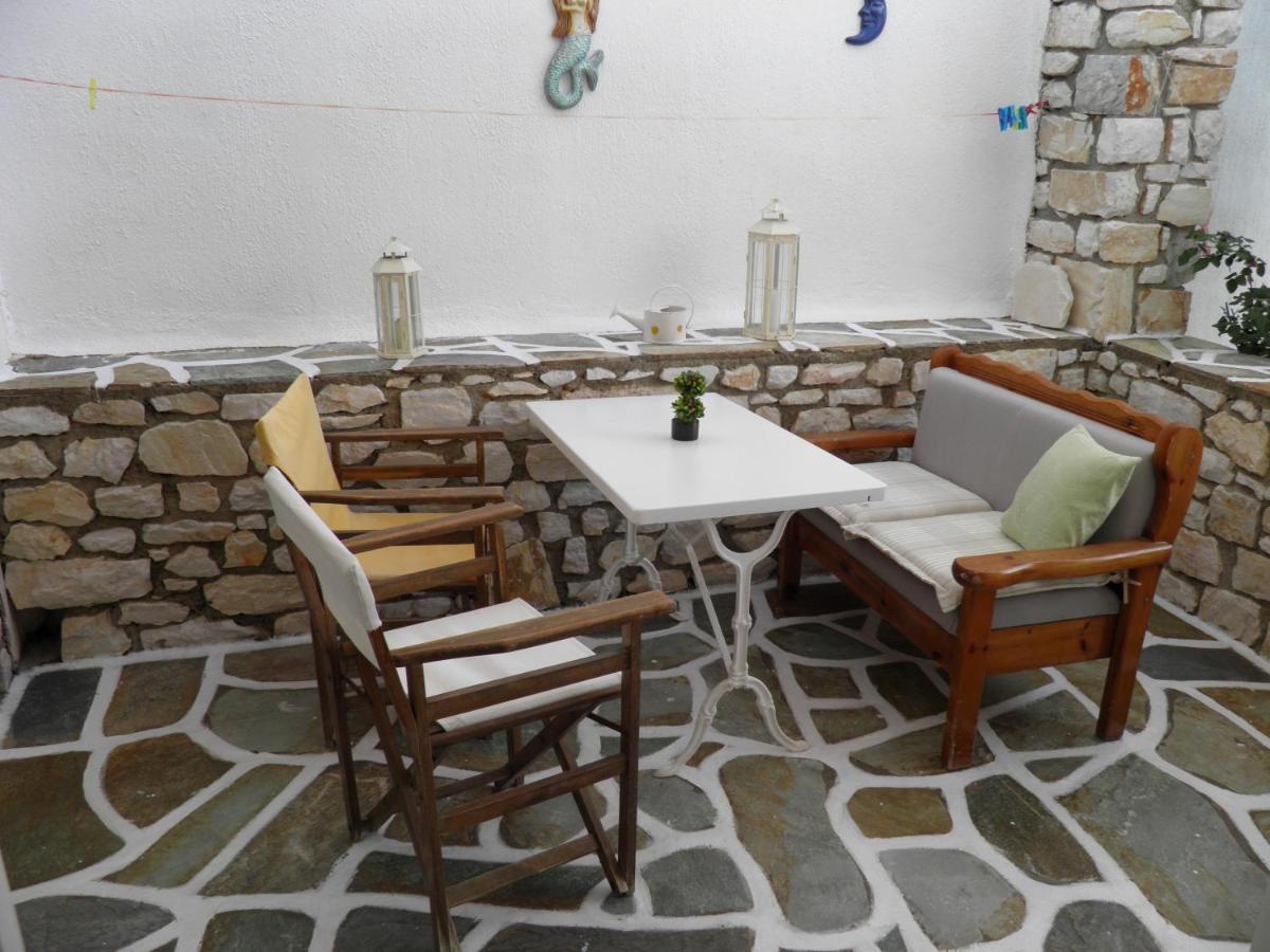 Studios Maria In Naoussa Paros 2-4 Persons Εξωτερικό φωτογραφία